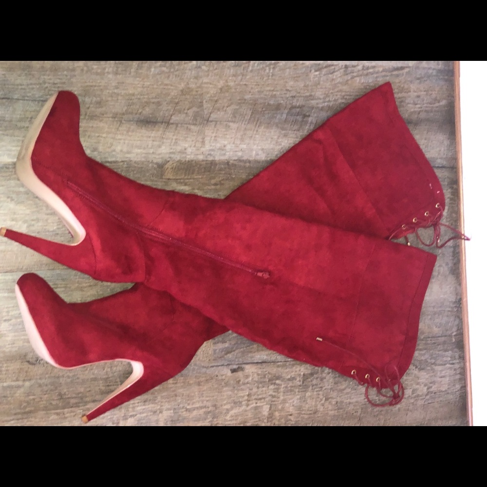NWOT JustFab Khadijah thigh high boots